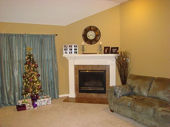 4th image of 3206 Blue Grouse Dr