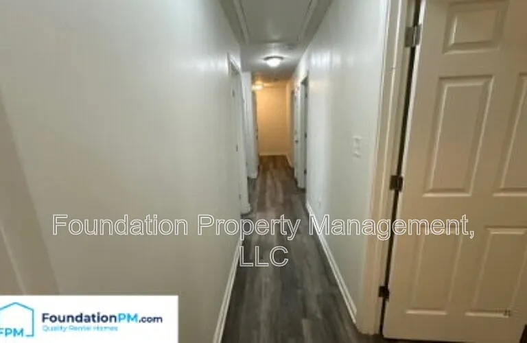 2966 Watson St — Photo 10