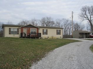 2953 Old Three L Hwy, Falmouth, KY 41040