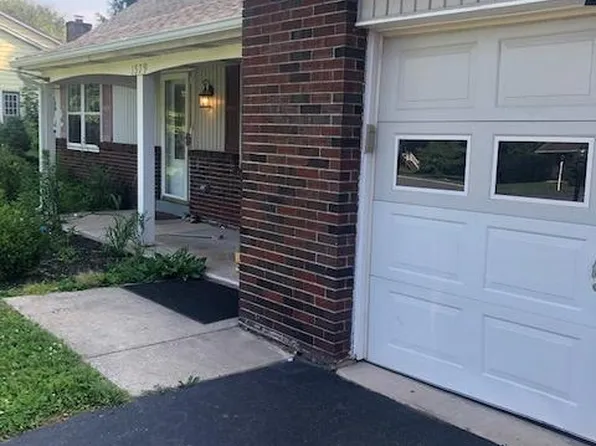 1579 Moore Dr, Gilbertsville, PA 19525