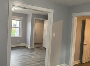 1008 Vauclain St, Chester, PA 19013