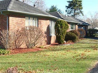 2nd image of 9246 Lawn Park Dr