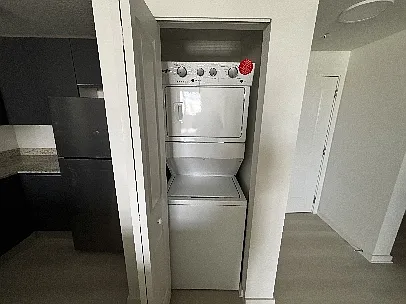 1 bed, 750 sqft, $1,350 — Photo 3
