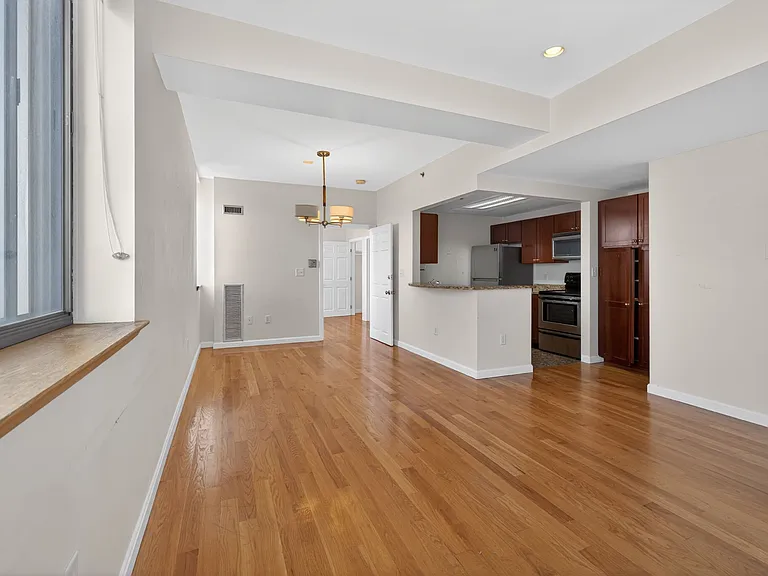 169 Monsignor Obrien Hwy #505 — Photo 6