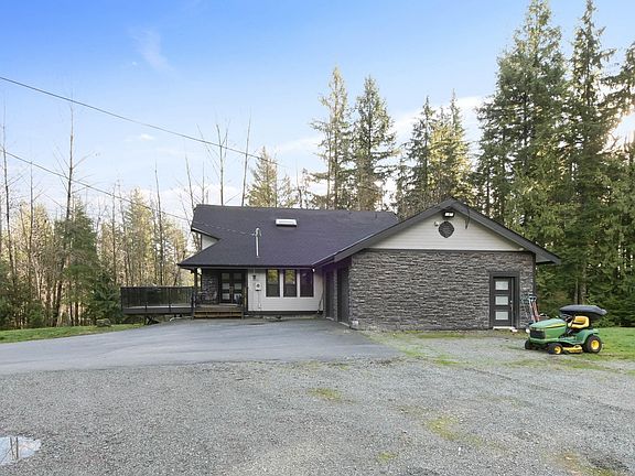 2nd image of 12707 Blue Mountain Cres