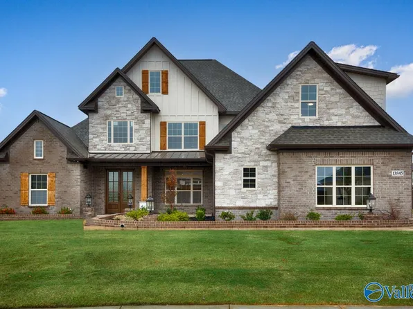 13845 Sand Trap Dr, Athens, AL 35611