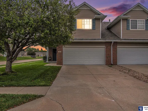 1761 N 176th Plz, Omaha, NE 68118