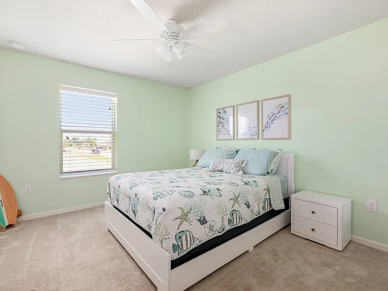 1132 SW 31st St — Photo 13