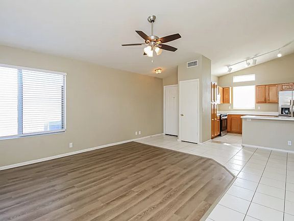 5th image of 1142 E San Tan Dr