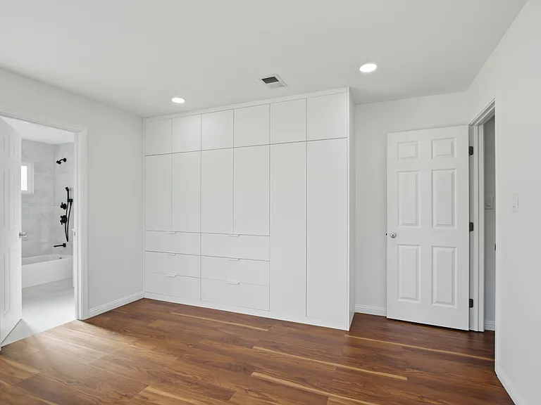 12610 Paseo Flores — Photo 15