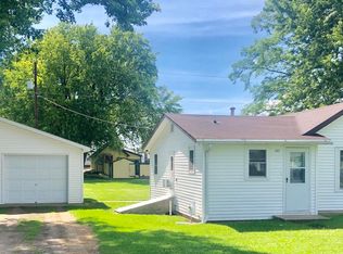 107 N 4th St, Terril, IA 51364
