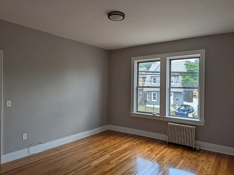 45 Linden St #1 — Photo 1