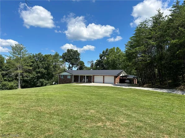 342 Taylors Ridge Rd, Henderson, WV 25106