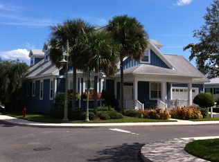 1046 Cottage Dr, The Villages, FL 32162