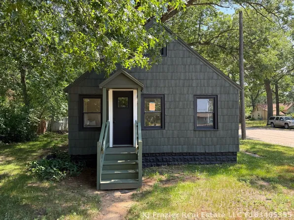 3144 Lemuel St, Muskegon Heights, MI 49444