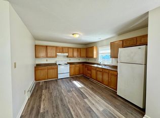 646-650 Hillwood Dr #650-201, Morgantown, WV 26508