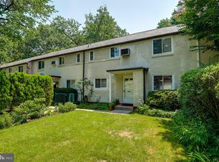 11 Ridge Rd UNIT R, Greenbelt, MD 20770