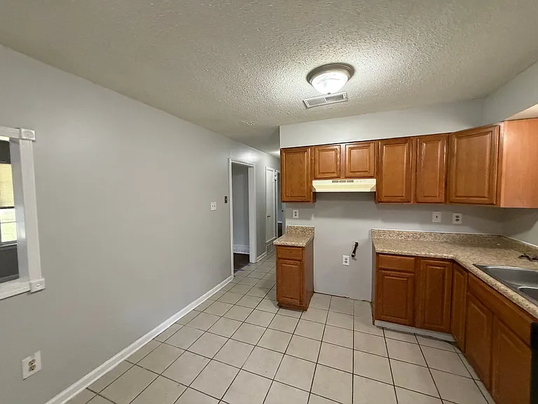 5229 Nail Rd — Photo 17