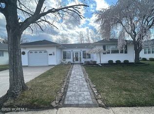 315 Curacao Street, Toms River, NJ 08757