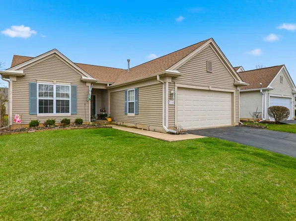 11308 Maplewood Ave, Huntley, IL 60142