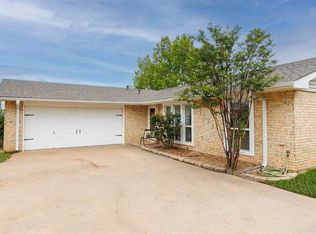 4837 NE Winfield Cir, Lawton, OK 73507