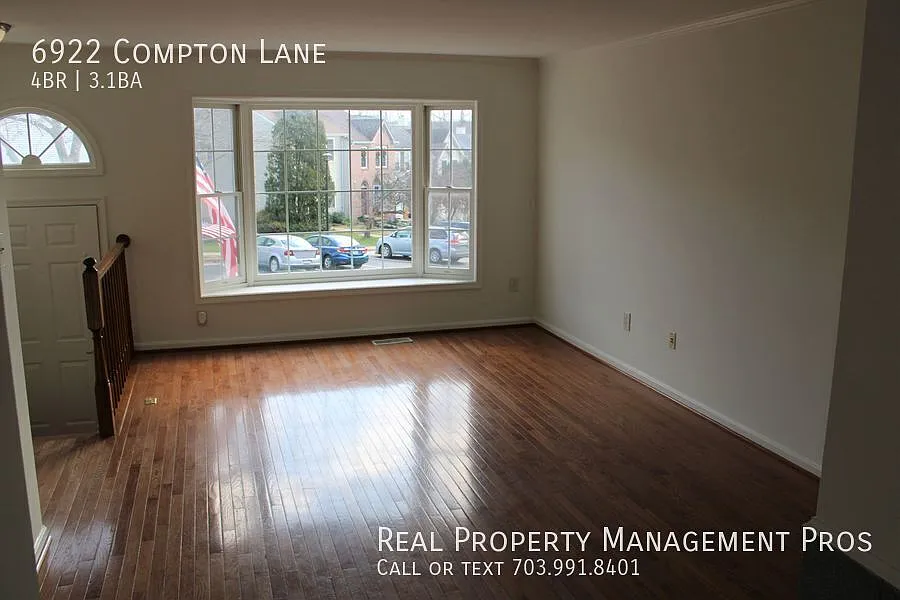 Qualify for a Zero Deposit Option Deck/Fenced Rear — Photo 2
