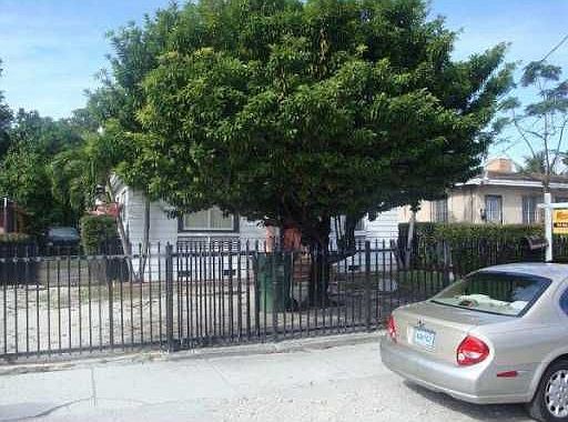 2nd image of 6240 NW Miami Ct
