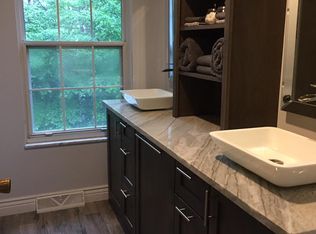 303 Yorktown Dr, Cranberry Township, PA