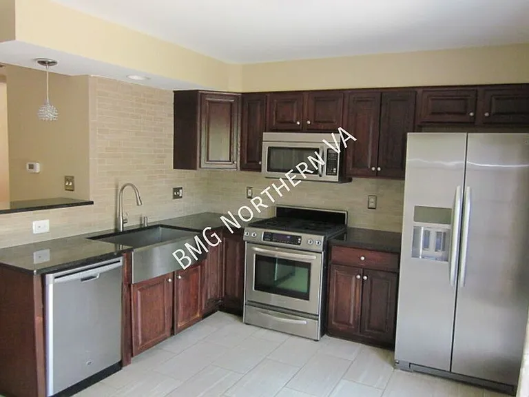 14306 Newbern Loop — Photo 4