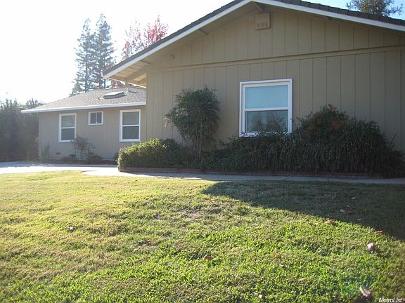 2nd image of 4419 Northampton Dr