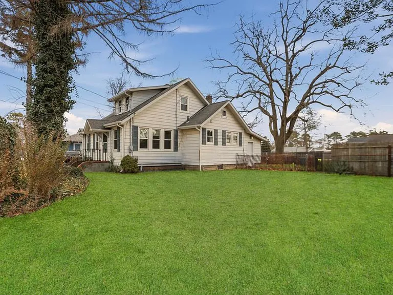 227 Beachwood Blvd — Photo 20