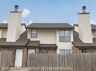 1722 Pebble Ter, Edmond, OK 73034