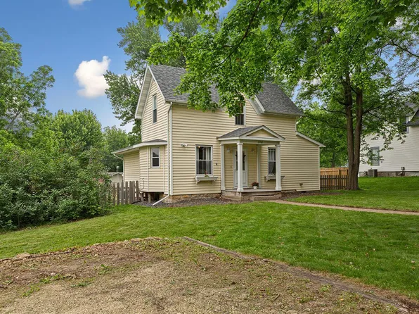 310 Belle St W, Cannon Falls, MN 55009