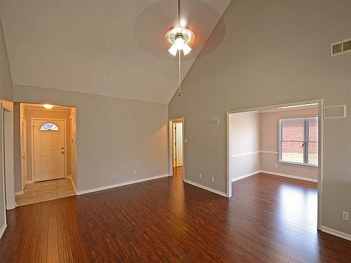 3rd image of 9406 Brancaster Dr
