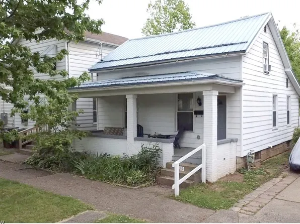 616 7th St, Marietta, OH 45750