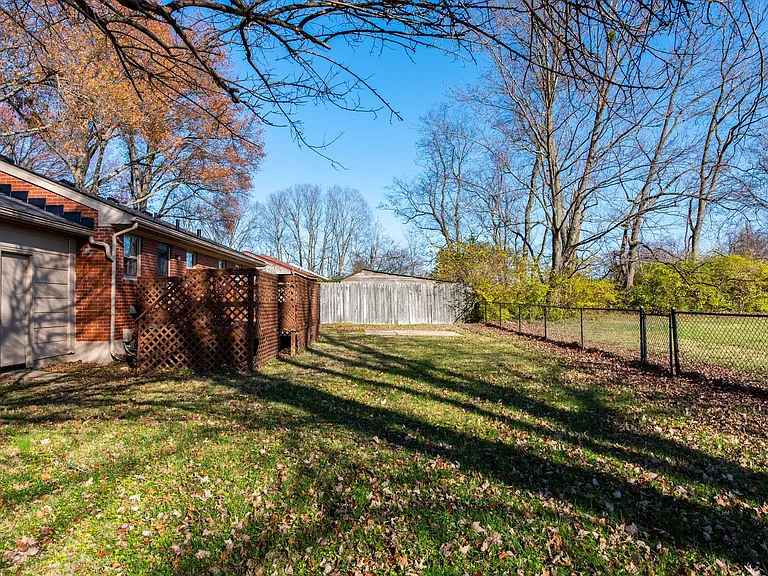 18 Cardwell Way — Photo 25