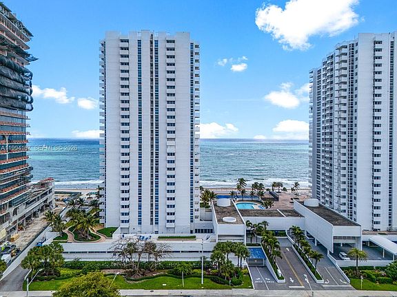 2nd image of 1360 S Ocean Blvd APT 1605