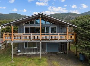 26095 Beach Dr, Rockaway Beach, OR