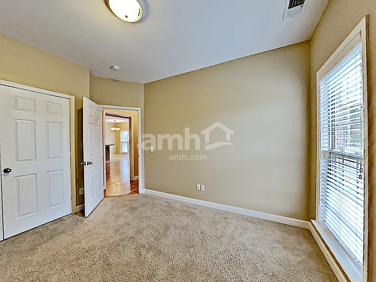 165 Bland Dr — Photo 11