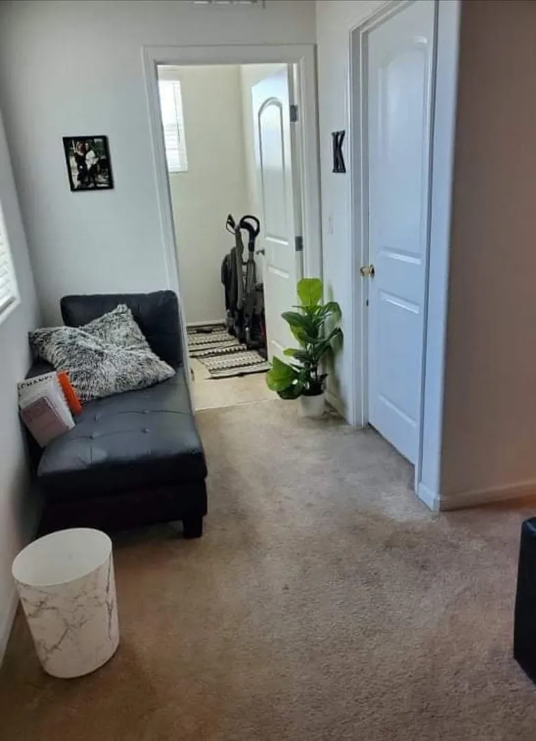 7819 Zaragoza Walk - Room 2 — Photo 4