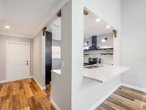 5th image of 7532 NW 86th Terrace #203