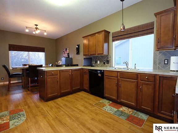 5th image of 10713 Winding River Dr
