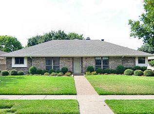 2216 Blackberry Dr, Richardson, TX 75082