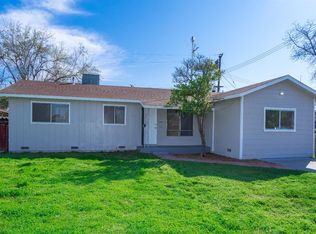 1511 Thornton St, Hanford, CA 93230