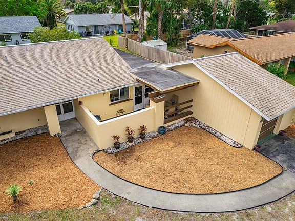 3rd image of 14 Clark Ln