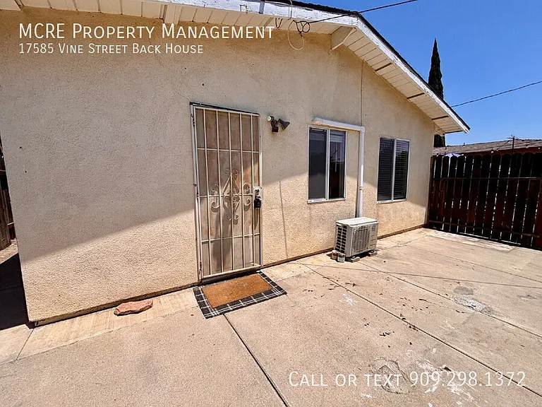17585 Vine St — Photo 3