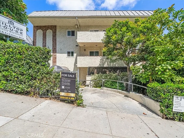 1228 N La Cienega Blvd #203 — Photo 1