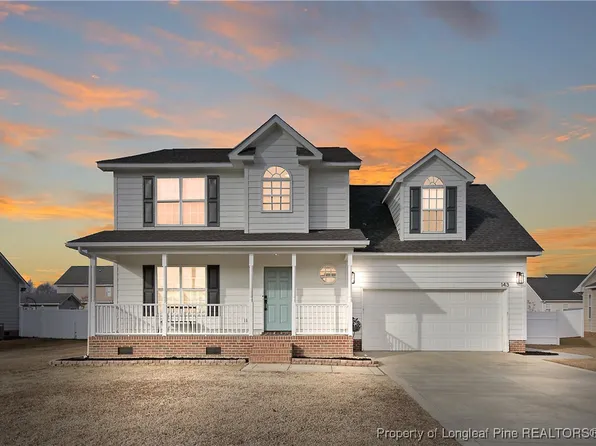 143 Old Colony Pl, Raeford, NC 28376