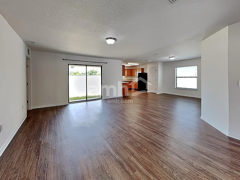 932 Wynnmere Walk Ave — Photo 5