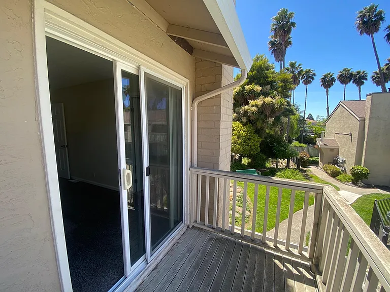 4750 Appian Way #60 — Photo 28